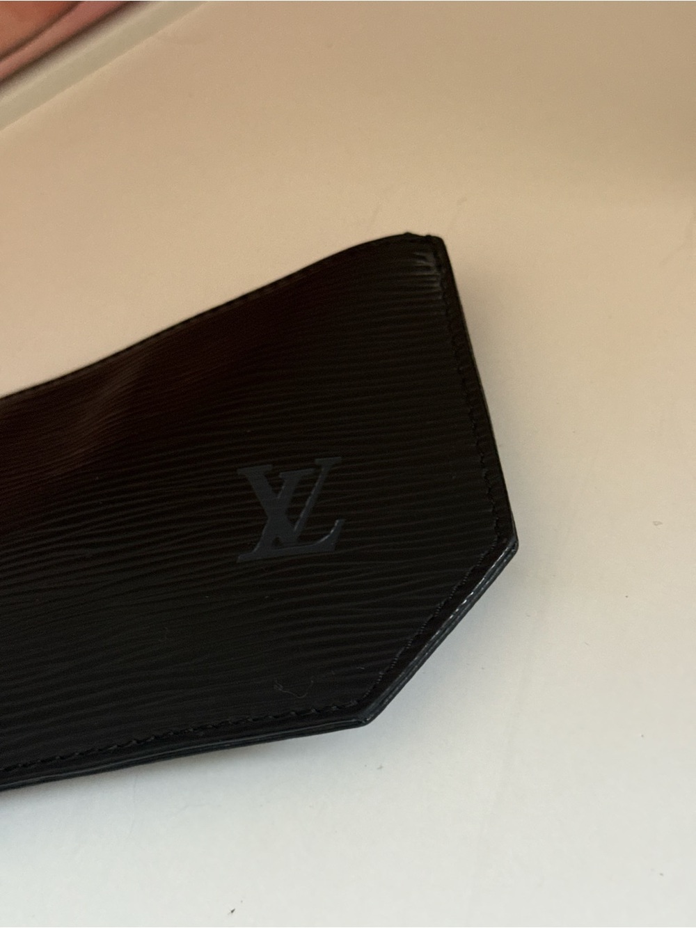 Louis Vuitton Black Epi Leather Wristlet Pouch - Picture 6 of 9